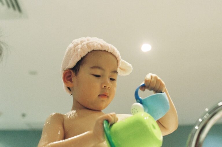 When Can Babies Have Water, Juice, and Cow’s Milk? A Simple Timeline